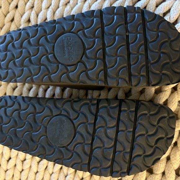 Birkenstock by Papillio platform Arizona Sandals - Picture 6 of 9